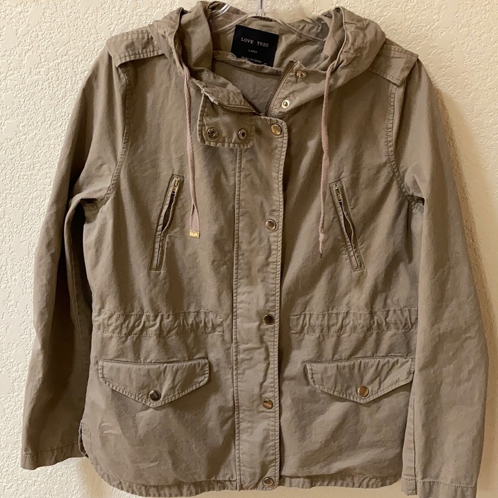 Love Tree Khaki Jacket. Size L